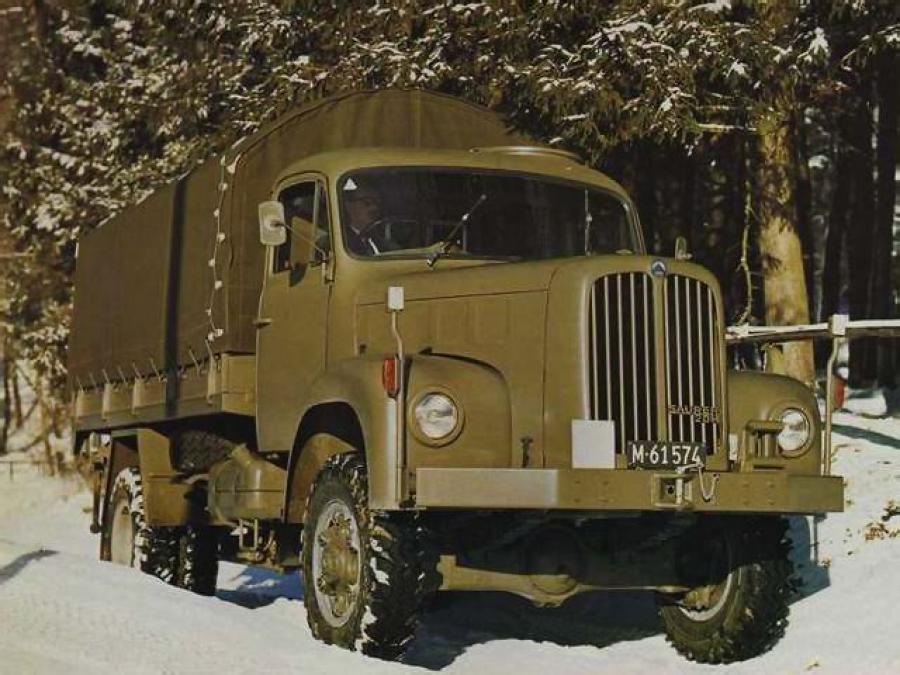 Saurer 2DM 4x4 Military Truck '1959